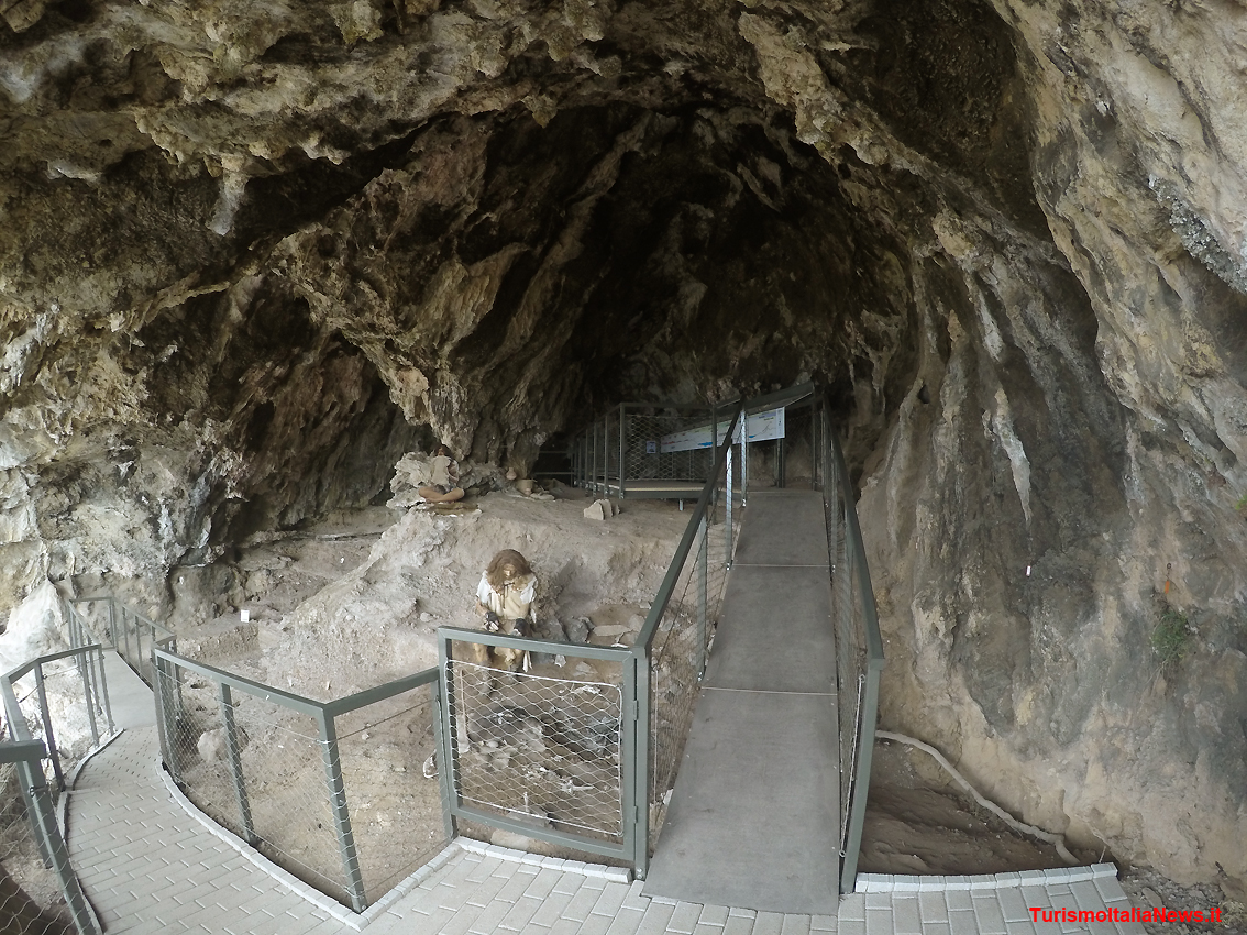 Grotta della Cala museo virtuale paleolitoco Camerota